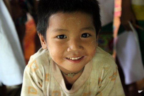 Niños Colabora Birmania