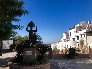 plaza de la vendimia cómpeta